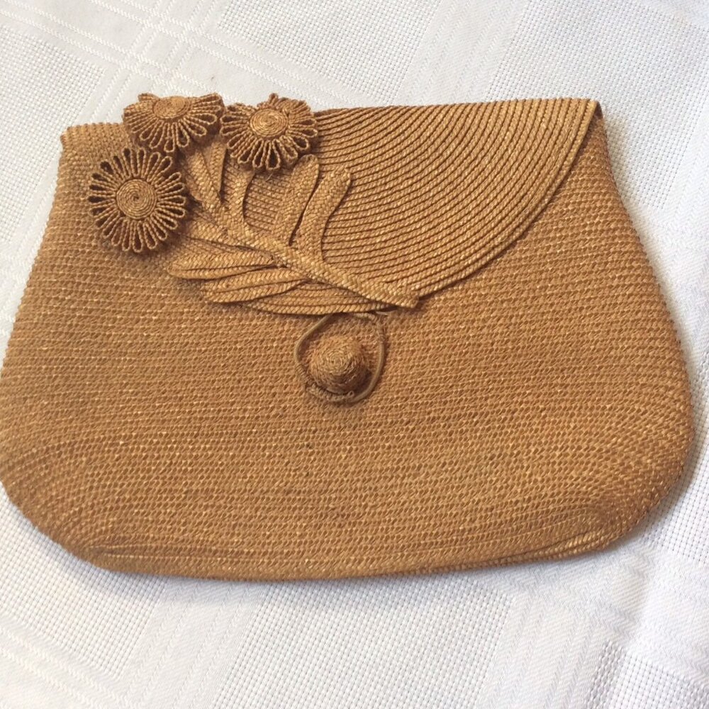50's or 40's Vintage basket weaved clutch with flowers